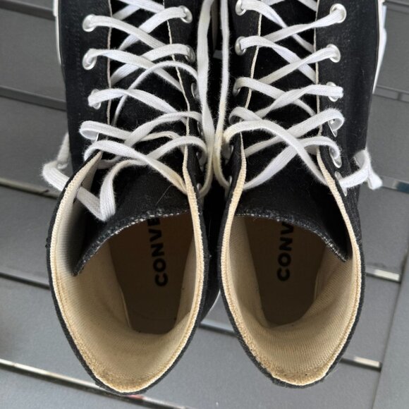 Women's Converse - Picture 3 of 8